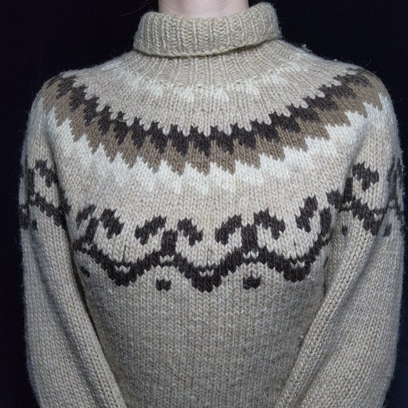 Vintage 90s neutral brown & cream turtleneck isle print chunky knit sweater - Picture 2 of 11